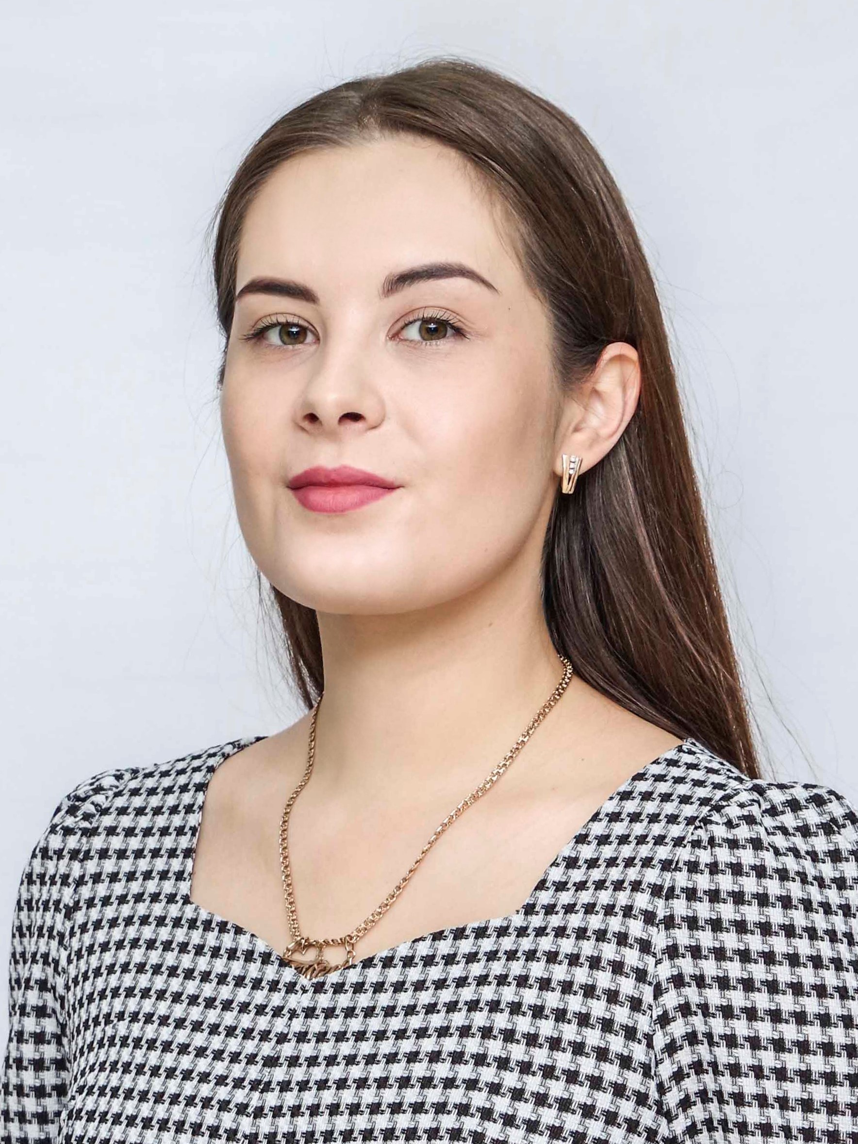 Никонова Полина Витальевна.